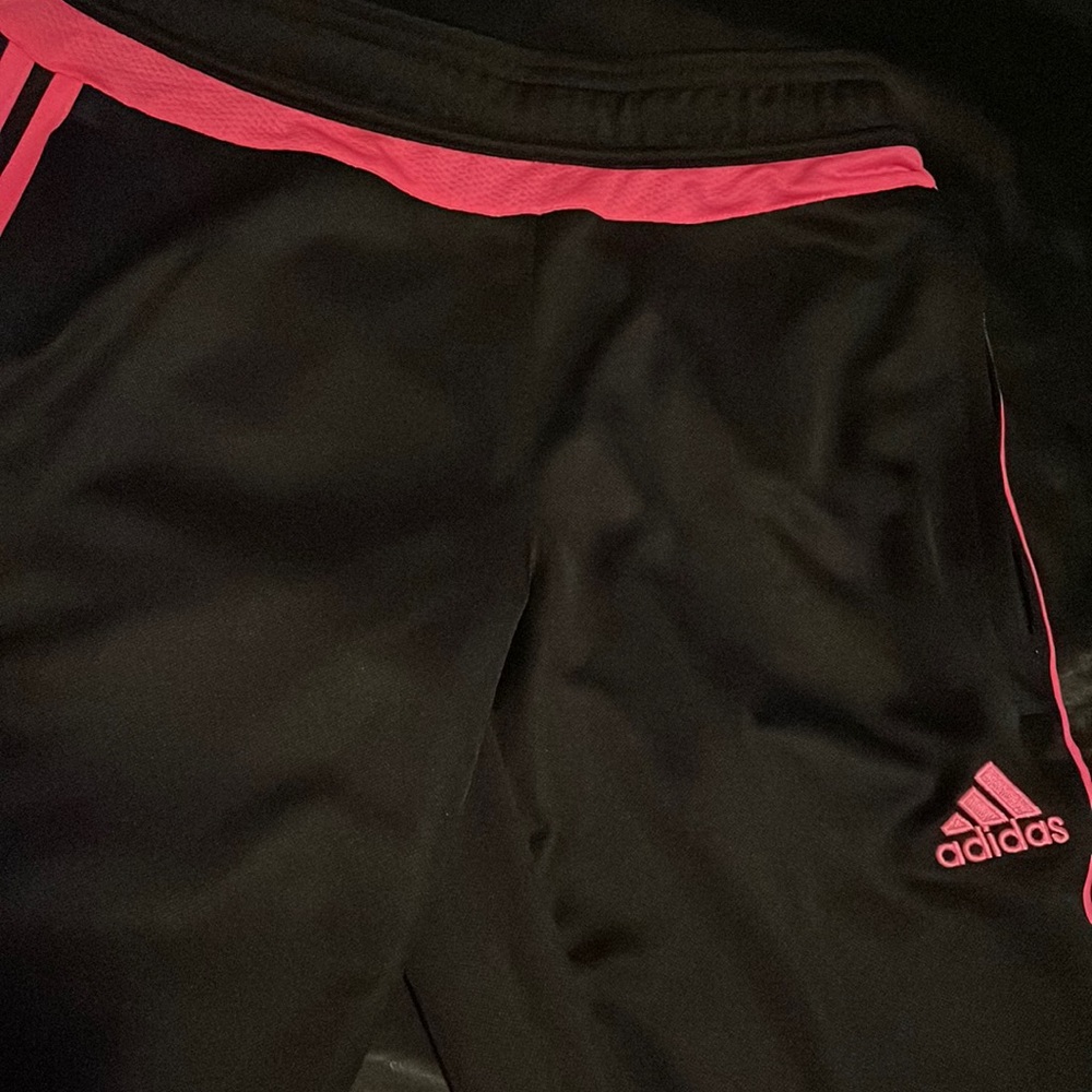 ~𝒜𝒹𝒾𝒹𝒶𝓈 𝓈𝓌ℯ𝒶𝓉𝓈 ~